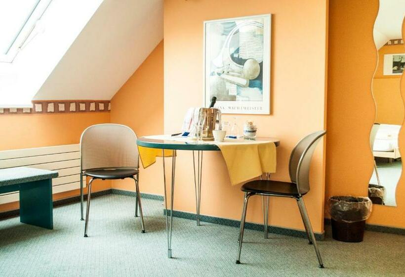 חדר סטנדרט, Landgasthof Lowen