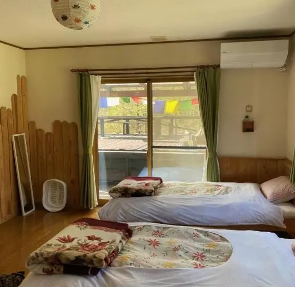 Standard Kolmen Hengen Huone, Azumino Backpackers 山の風