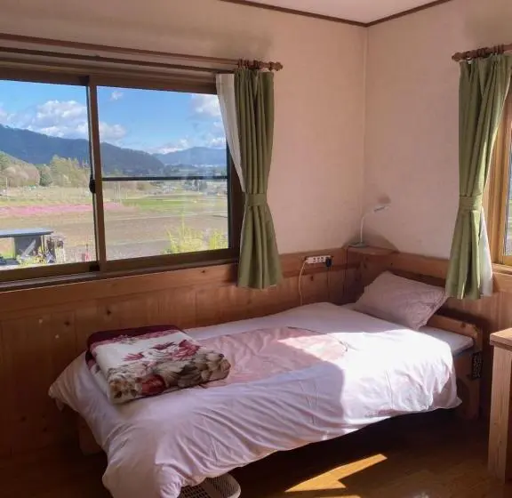 Standard Yhden Hengen Huone, Azumino Backpackers 山の風