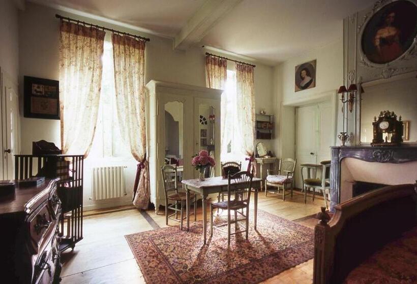Standard room with outdoor bath, Château Du Prada