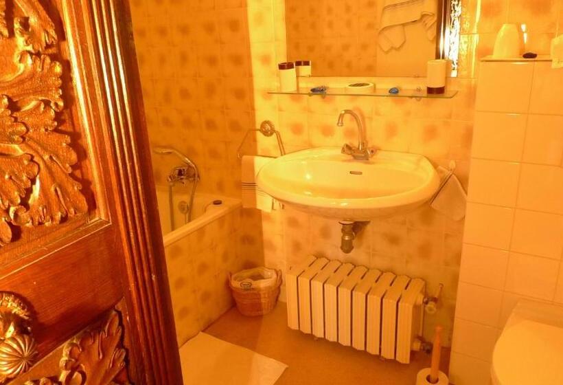 ガーデンビュースイート, Château Du Prada