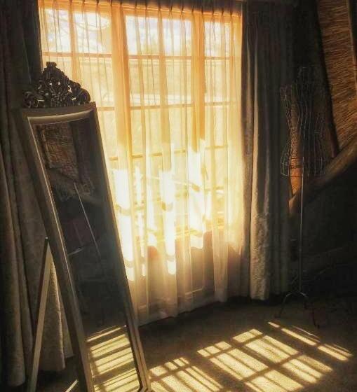 Suite with lake view, Clivia Lodge