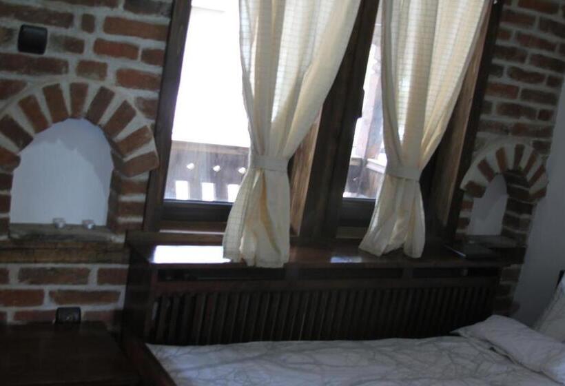 StandaardKamer, шапкова къща