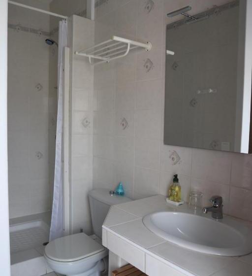 Номер Стандарт Трехместный, Les Peyres