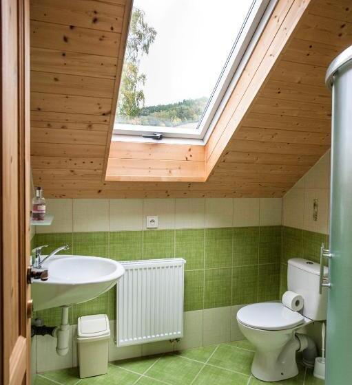 带大床的套房, Penzion A Apartmány Skipark Hraběšice