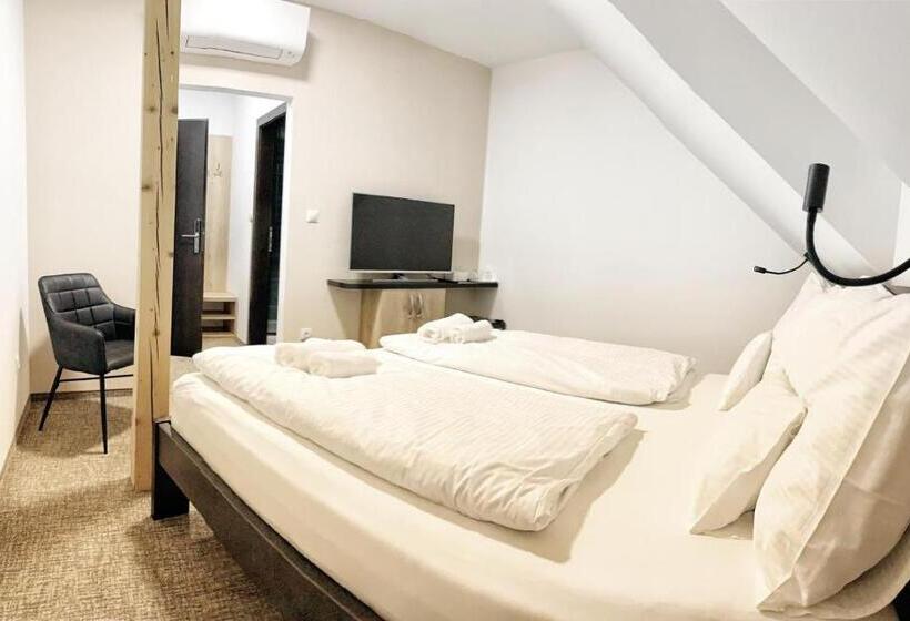 스탠다드 룸, Penzion U Broucka