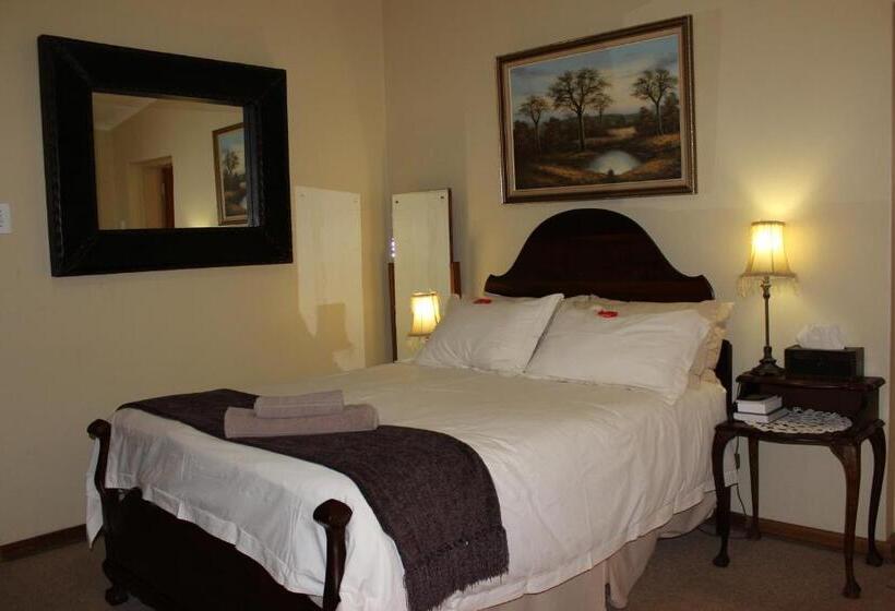 Трехместный Номер Комфорт, Waterfront Guest House