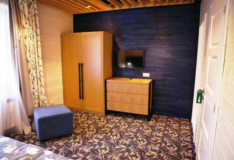 家庭套房, Voevodyno Resort