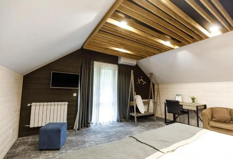 スーペリアールーム, Voevodyno Resort