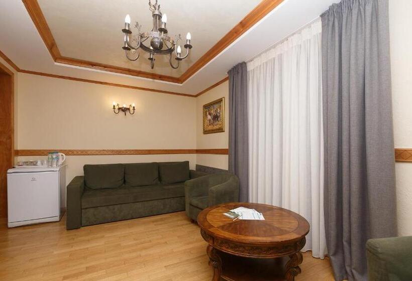 家庭套房, Voevodyno Resort