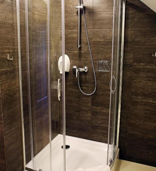 家庭间, Voevodyno Resort