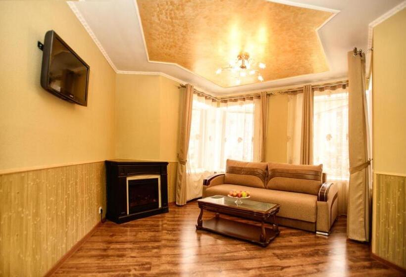 高级套房, Voevodyno Resort