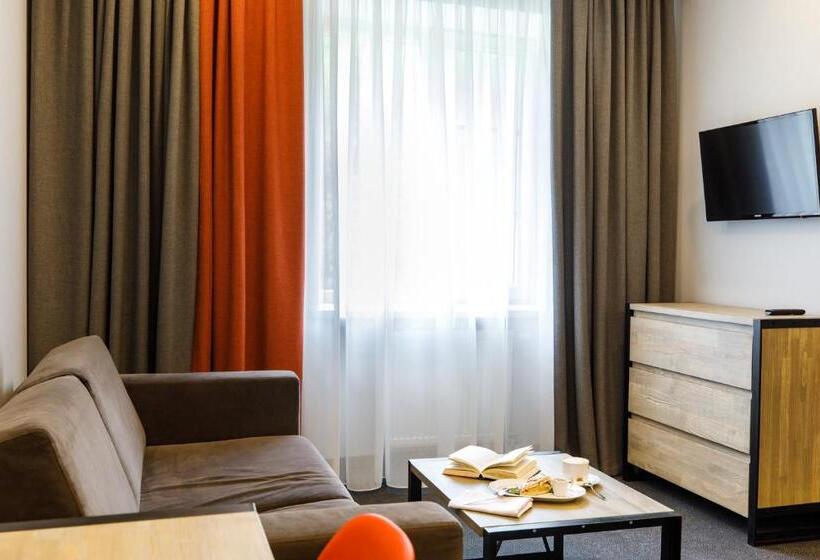 豪华房间, Voevodyno Resort