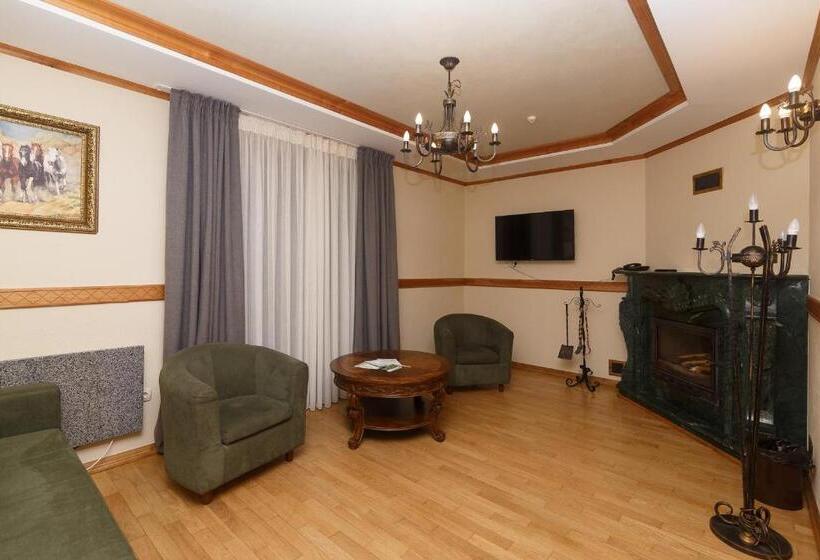 家庭套房, Voevodyno Resort