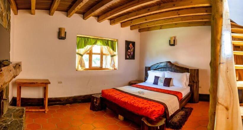 اتاق راحتی سه تخته, Hacienda Turistica Intihuatana