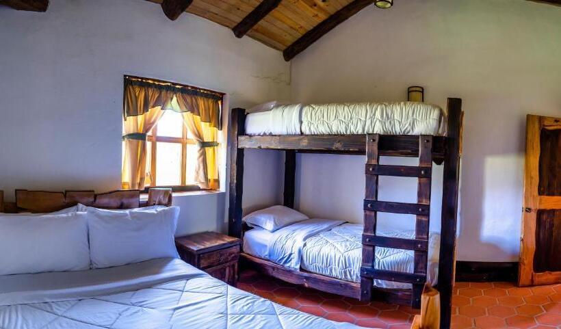 اتاق سوپریور خانوادگی, Hacienda Turistica Intihuatana