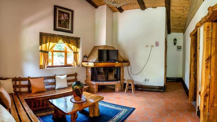 اتاق سوپریور خانوادگی, Hacienda Turistica Intihuatana