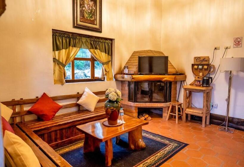 اتاق سوپریور خانوادگی, Hacienda Turistica Intihuatana