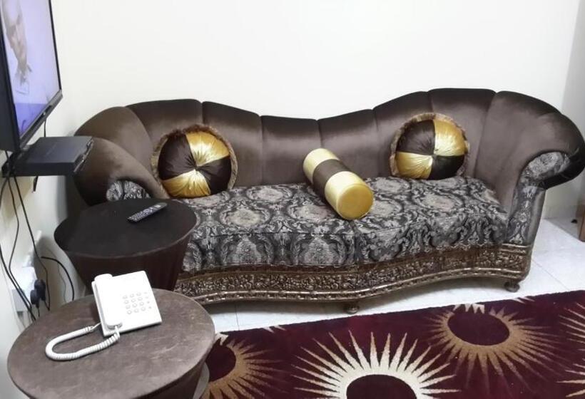 إستوديو قياسى, Bahget Eljouf Furnished Apartment