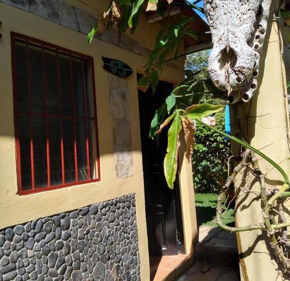 غرفة قياسية حمام مشترك, Bananoz Surfhouse