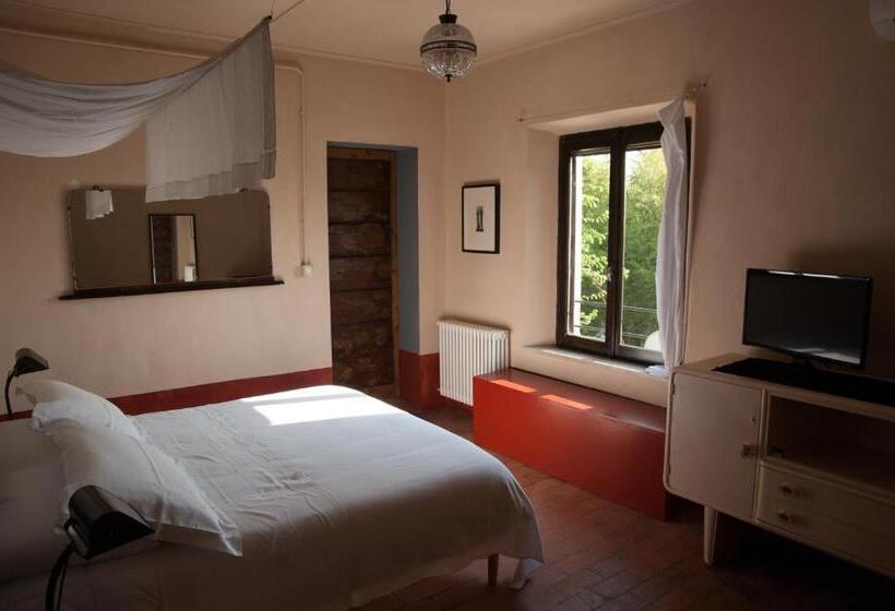 标准间, Corte Mantovanella