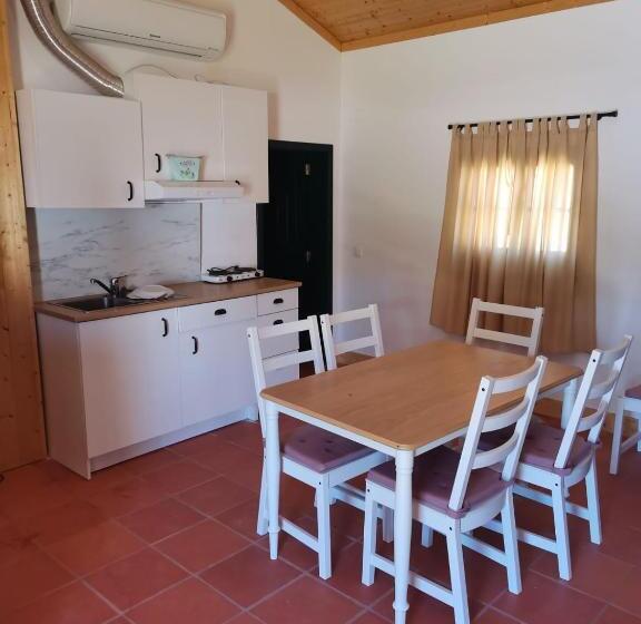 منزل 3 غرف نوم, Quinta Da Varzea