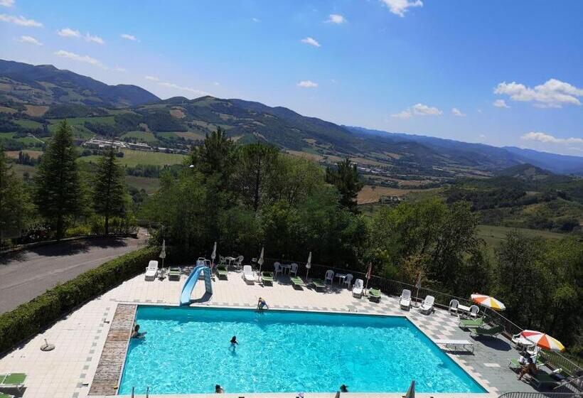 غرفة قياسية, Balcone Sul Metauro