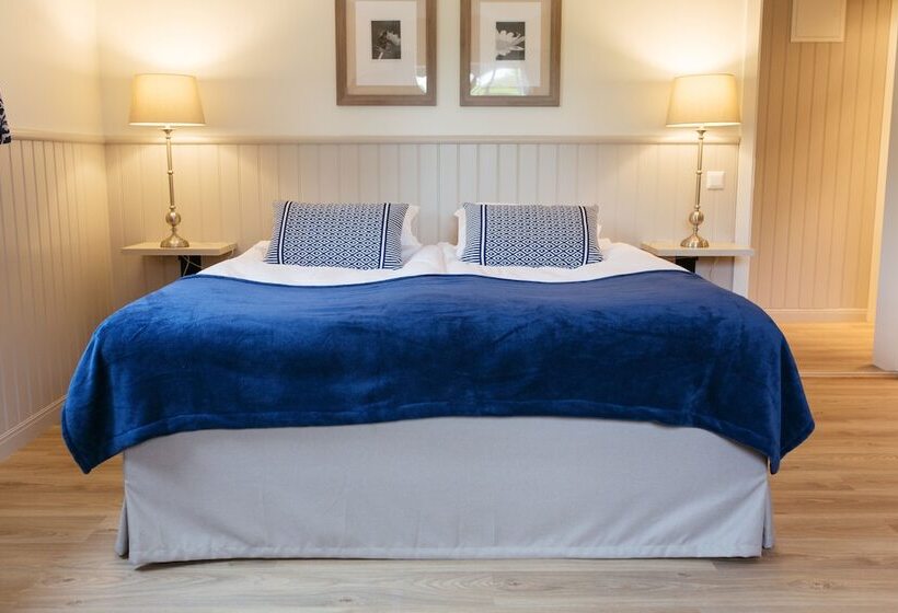 غرفة عائلية, Katrinelund Gästgiveri & Sjökrog