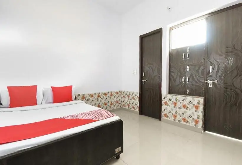 シングルベーシックルーム, Oyo 49899 Pardeep Palace