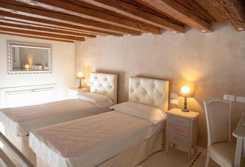 Номер Стандарт, Villa Cornaro Tourist Suites