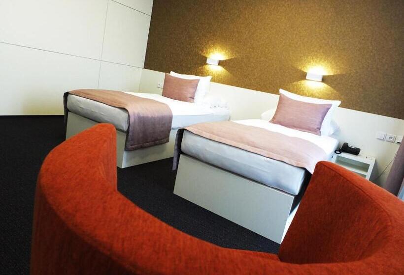 חדר סטנדרט, Vitality