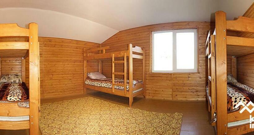 Habitació Quàdruple Estàndard, рада дараба