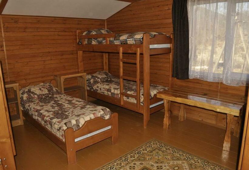 Llit en Habitació Compartida, рада дараба