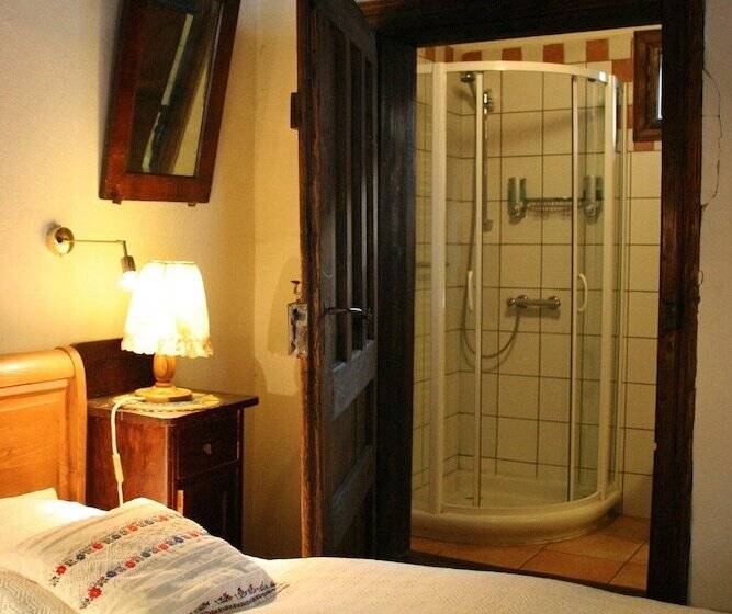 スタンダードルーム, Count Kálnoky S Transylvanian Guesthouses