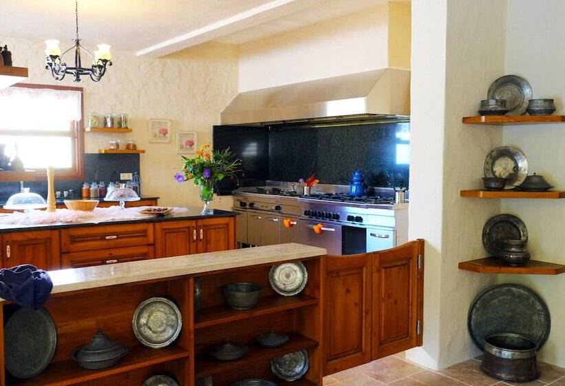 חדר סטנדרט, Exclusive Boutique