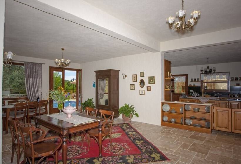 חדר סטנדרט, Exclusive Boutique