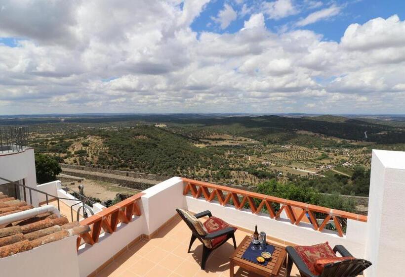 غرفة قياسية مزوَّدة بتراس, The Place At Evoramonte