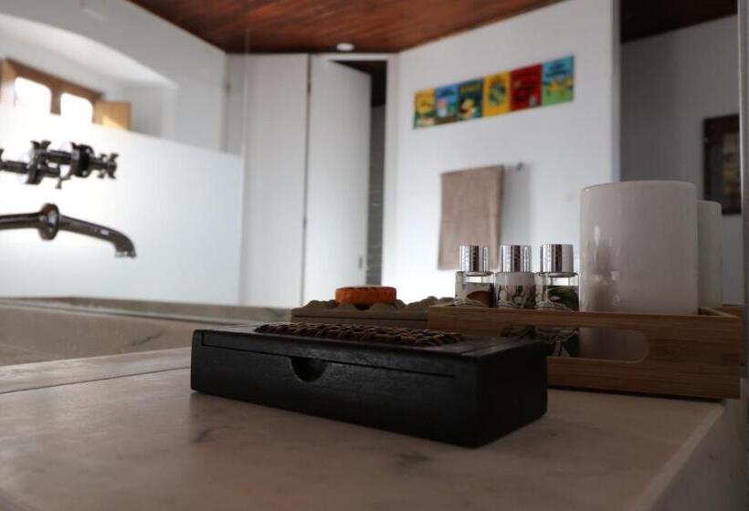 غرفة ديلوكس مزودة بشرفة, The Place At Evoramonte