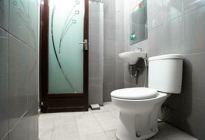 标准间, Reddoorz Near Palembang Trade Center 3