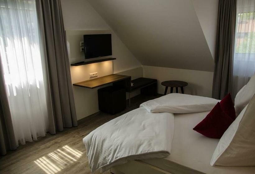 חדר סטנדרט, Restaurant Lamm