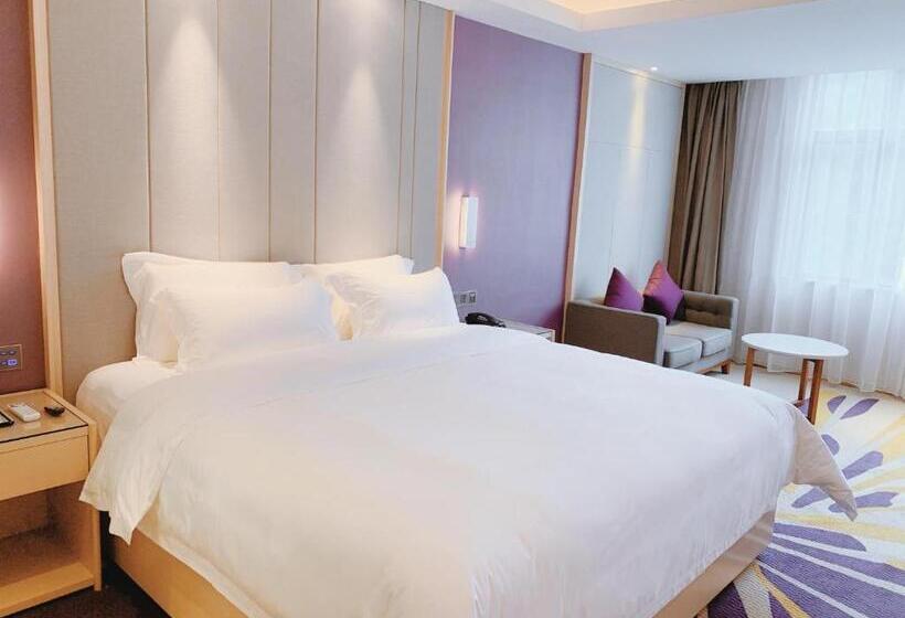 اتاق اجرایی با تخت بزرگ, Lavande Hotel Huizhou Xinxu Government Square