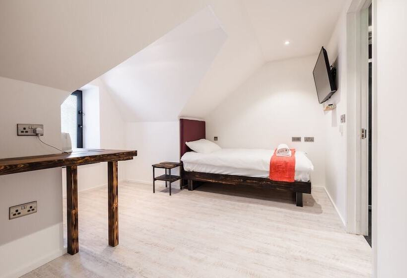 Номер Стандарт Индивидуальный, Cardiff Arms Bistro &