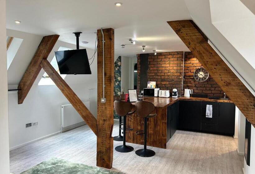 Семейный Номер Deluxe, Cardiff Arms Bistro &