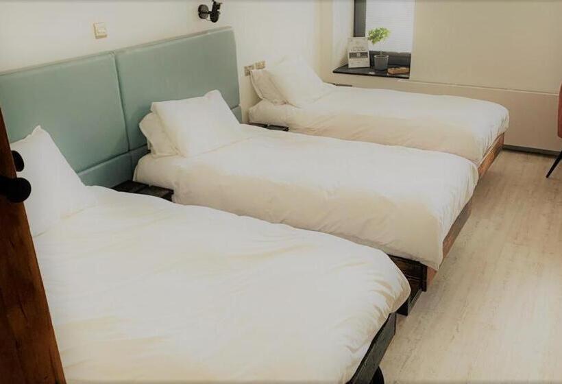 Номер Стандарт Трехместный, Cardiff Arms Bistro &