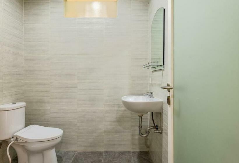 标准单人间共用浴室, Koolkost Near Rsal Surabaya Minimun Stay 3 Nights