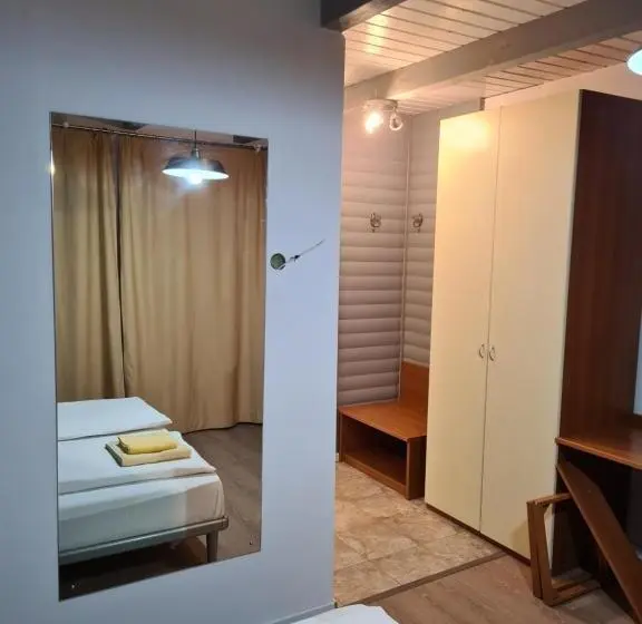Deluxe-huone, Pensiunea Gernik 100