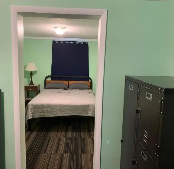 デラックスルーム, Tour Inn Motel