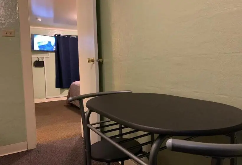 デラックスルーム, Tour Inn Motel