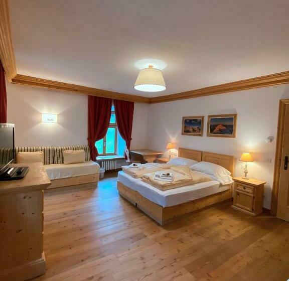 غرفة ديلوكس رباعية, Ristorante Rifugio Ospitale