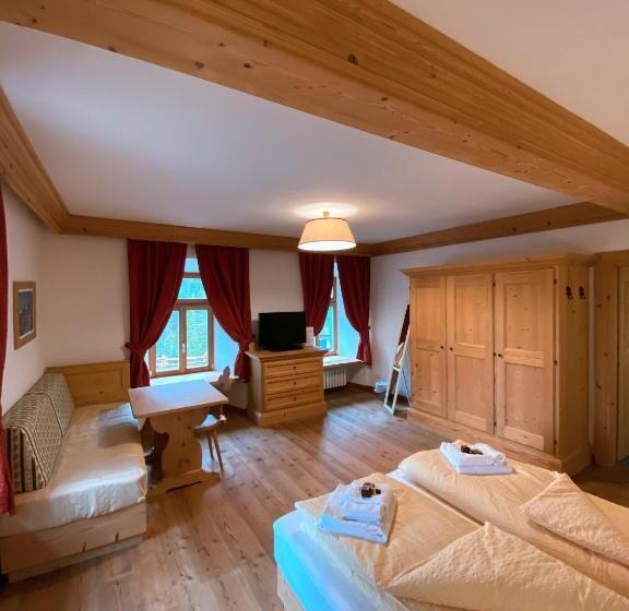 غرفة ديلوكس ثلاثية, Ristorante Rifugio Ospitale